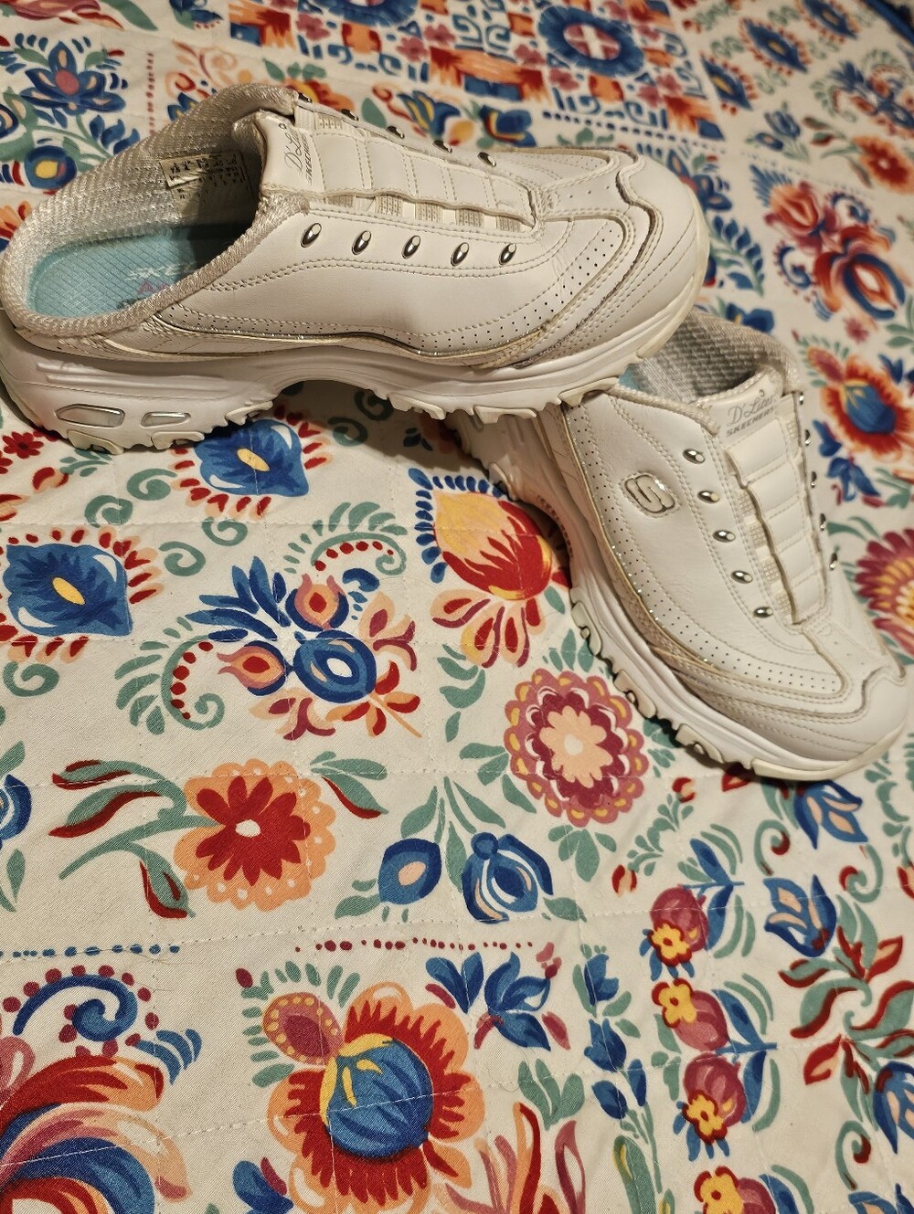 Skechers D'Lites White Silver Mule Slip On Sneakers Air Cooled Memory Foam 7.5